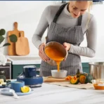 Food Chopper Electric, 2.5L Meat Grinder Electric Food Processor Chopper 500W with 4-Sharp Blades for Meat, Fruits, Vegetables - Image 2